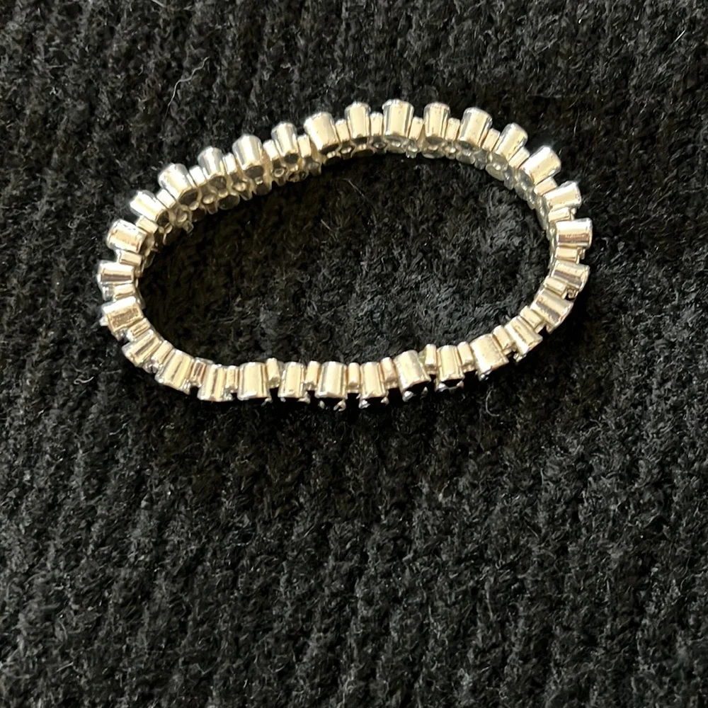 White House black market bracelet. - Picture 2 of 3